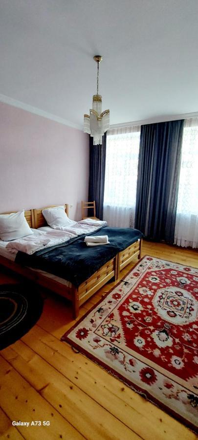 Guest House Lela Rezo Kazbegi Εξωτερικό φωτογραφία